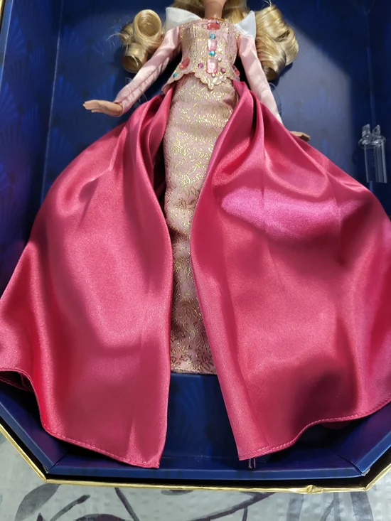 Mattel Creations Exclusive Disney Barbie Radiance Collection Aurora New - Picture 6 of 9